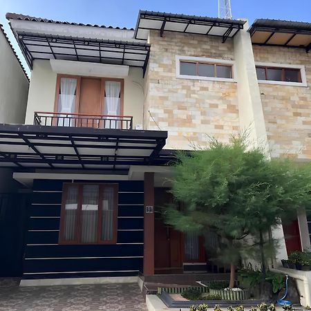 Kirana Residence By Sampai Coliving Yogyakarta Eksteriør bilde